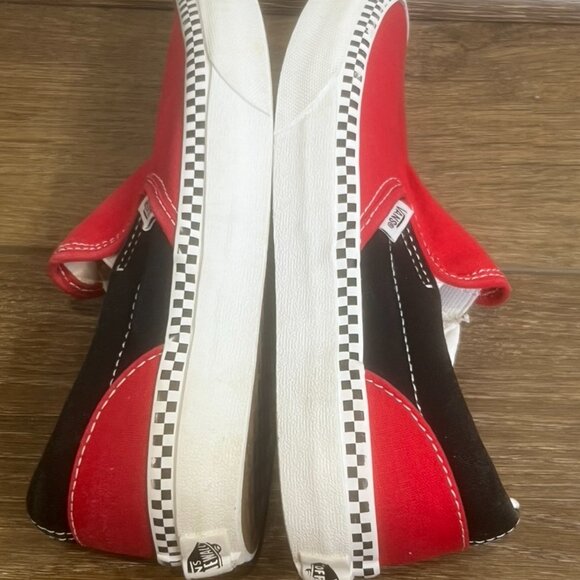 Vans Red/Black Youth Slip On Sneaker, Checkered Accent, Size 3, Canvas, Comfort - Picture 7 of 9